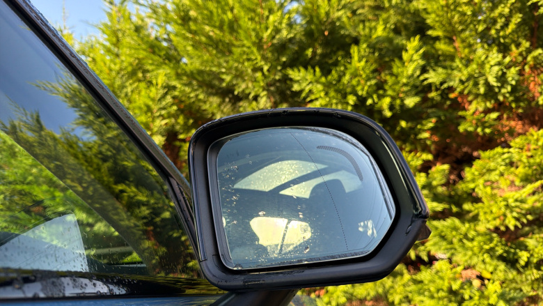 Volvo XC40 2.0 B4P Ultra Dark 5dr Auto Petrol Estate